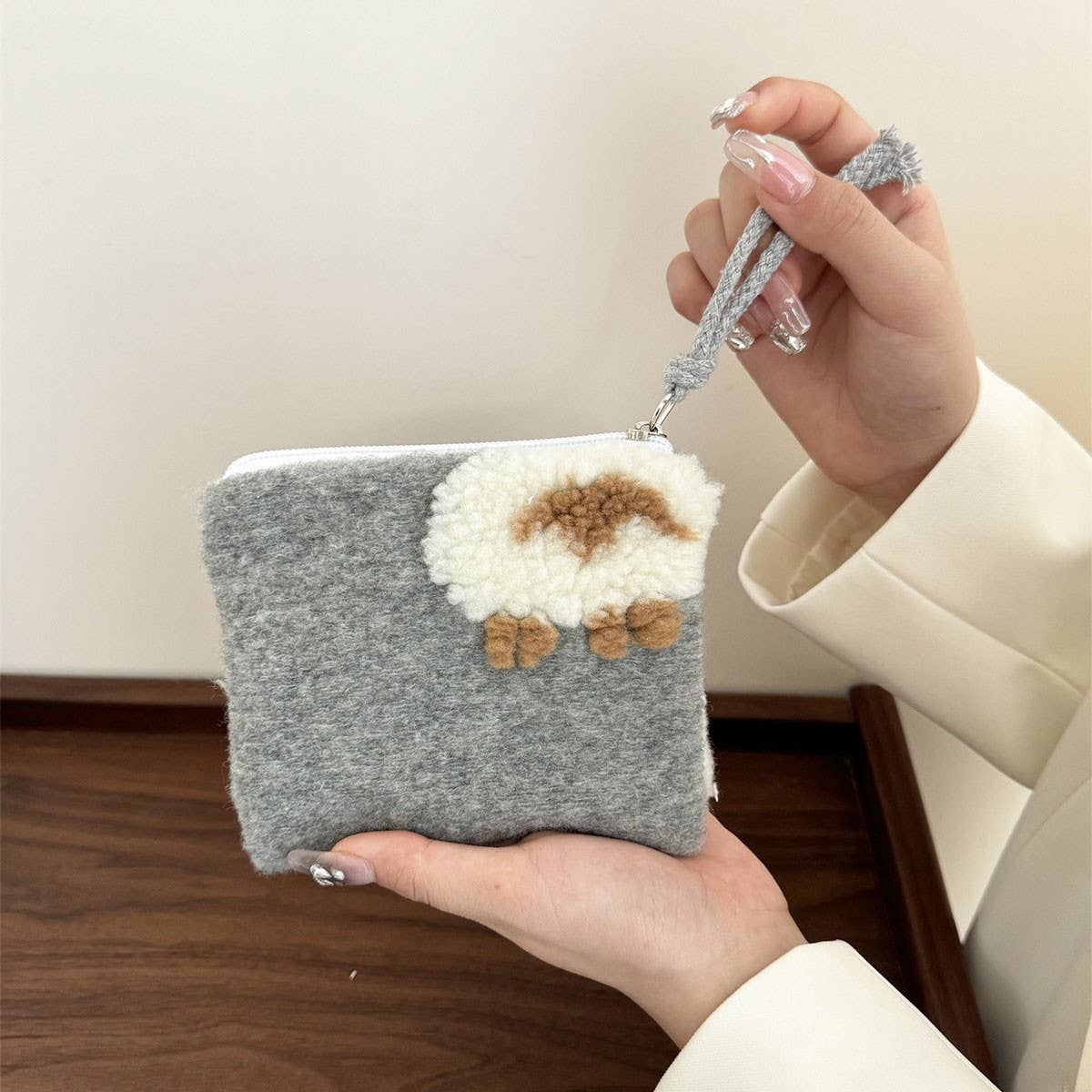 Wool Plush Makeup Bag Large Handheld Travel Pouch_CUAB00764