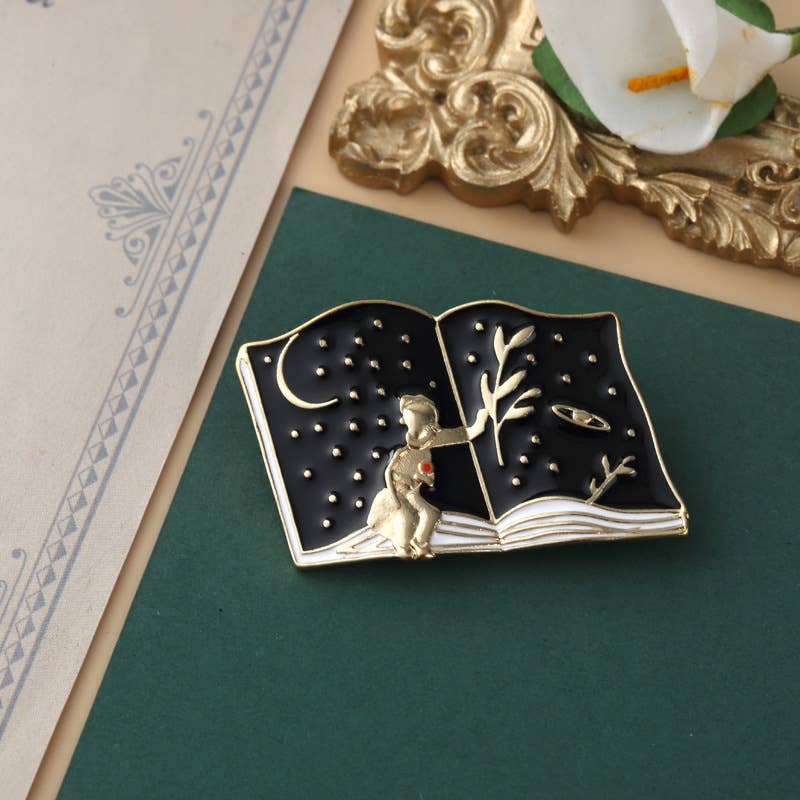 Baroque brooch cross crown animal pin