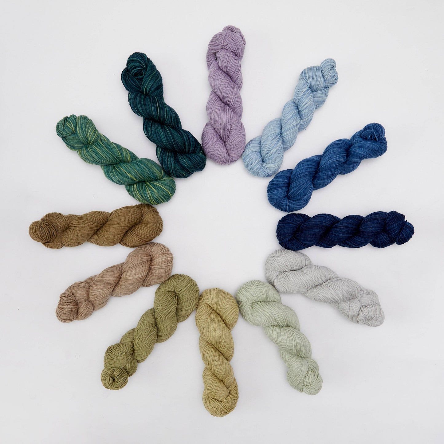 The Fingering Luxury Blend Yarn