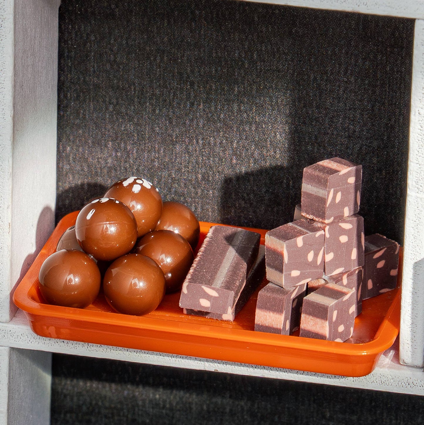 DIY Miniature House Kit: Henry's Chocolate