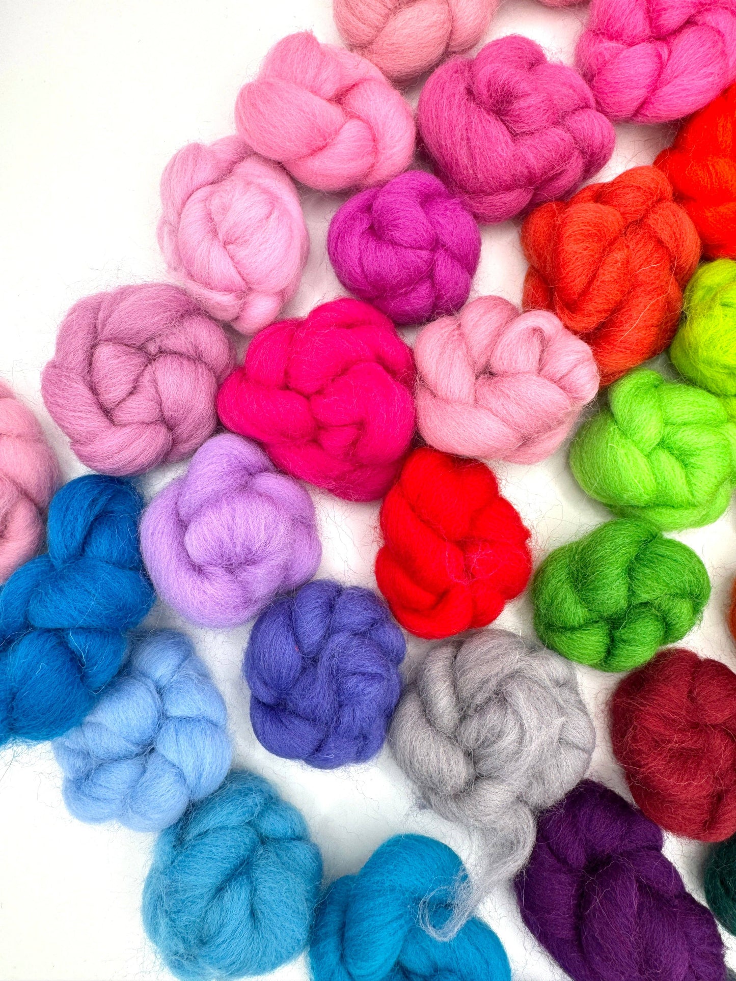 100 colors Needle Felting Wool 100% Merino Wool/Spinning/Super soft 21 Micron