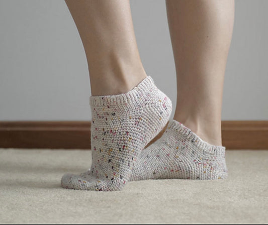 Class: PERFECT PAIR OF CROCHET SOCKS