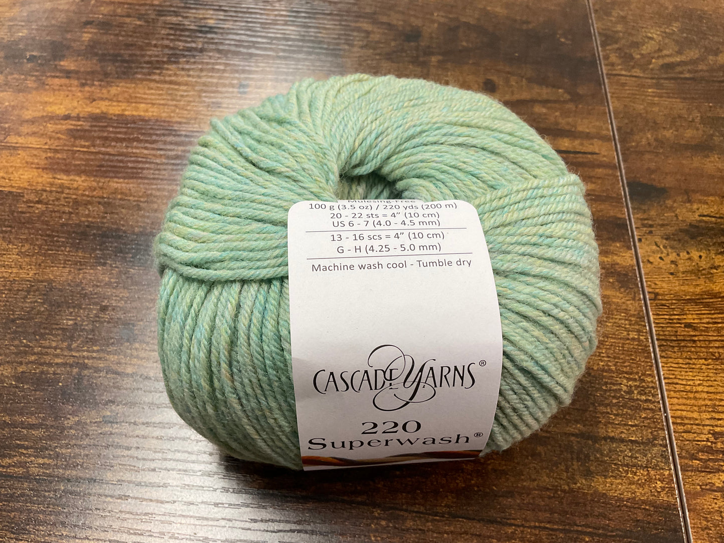 Cascade Yarns 220 Superwash