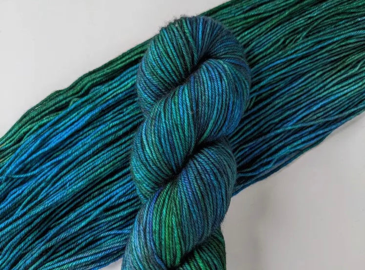 Maker Wool- Dk Yarn-100% Superwash Merino